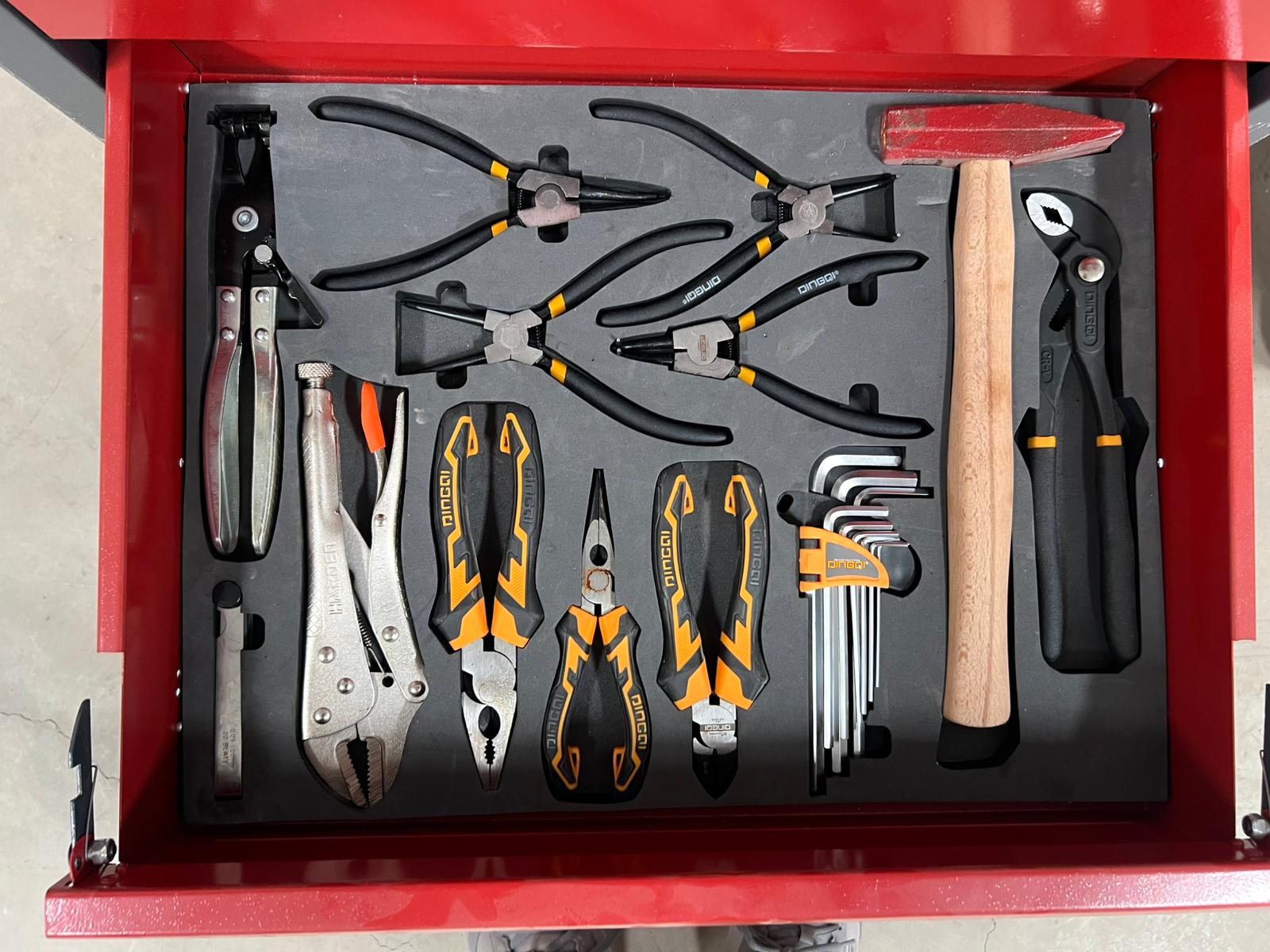 185 Parça Dolu Takım Dolabı