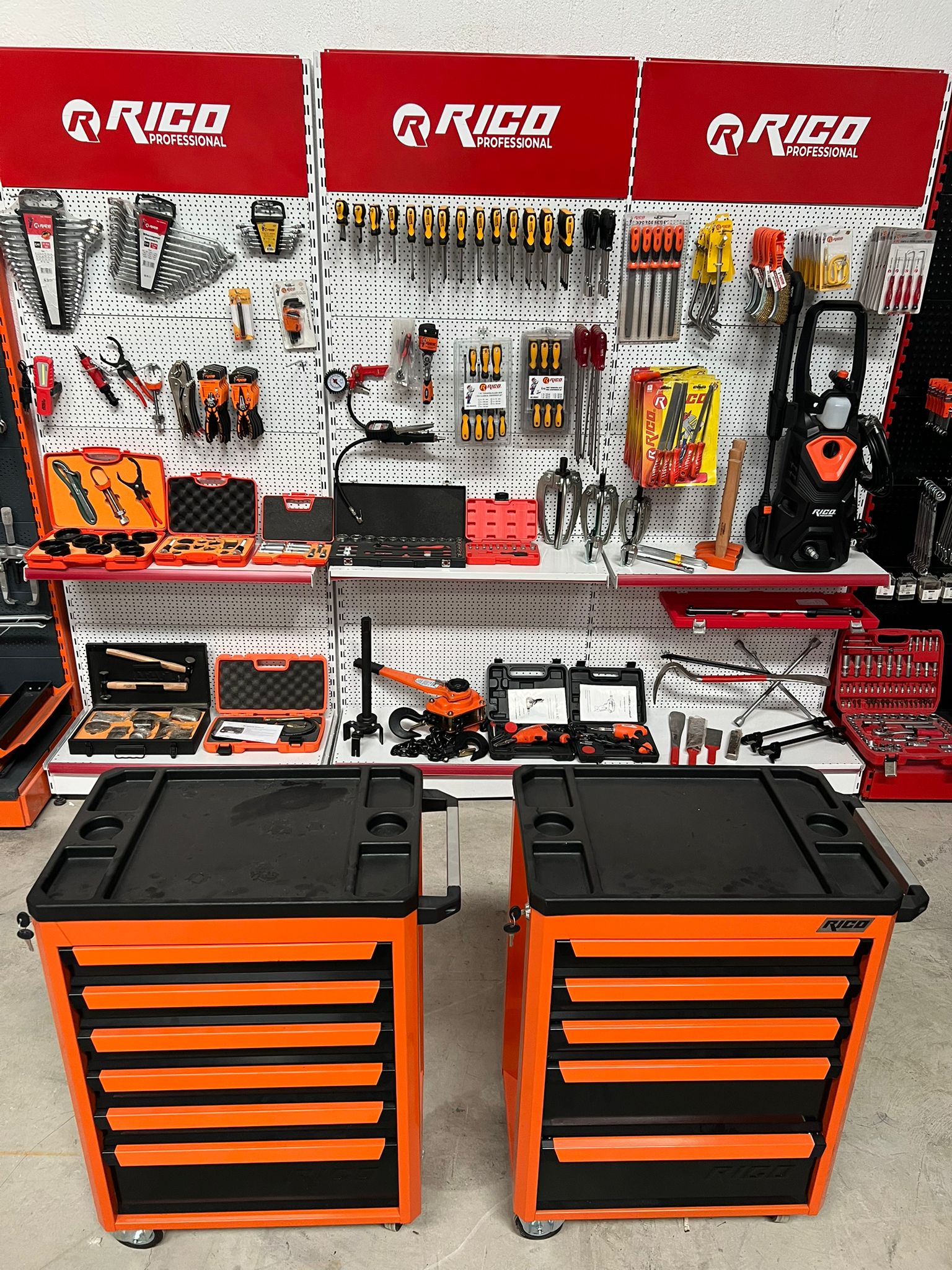 RİCO 185 PARÇA DOLU TAKIM ARABASI 5 ÇEKMECELİ