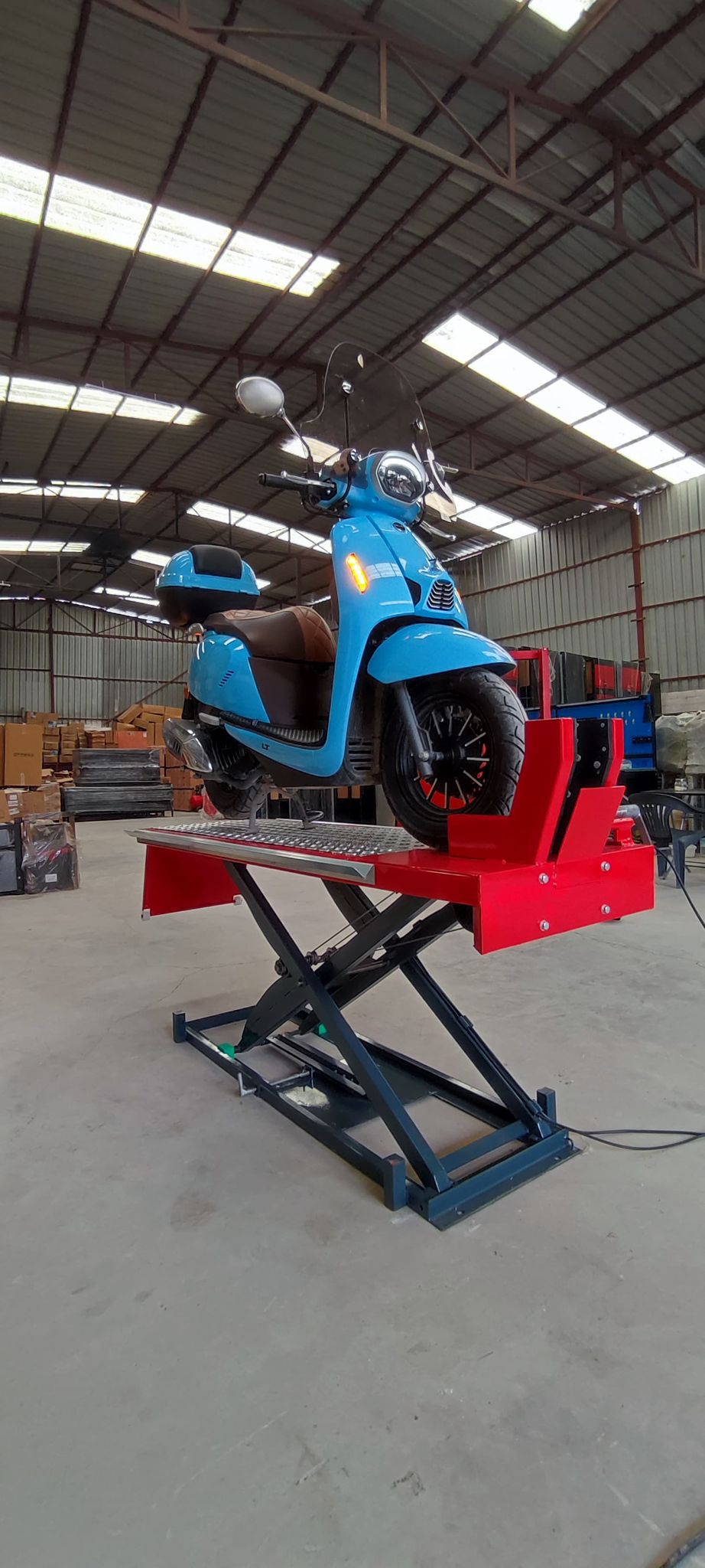 500 KG HALATLI, MEKANİK KİLİTLİ MOTORSİKLET LİFTİ