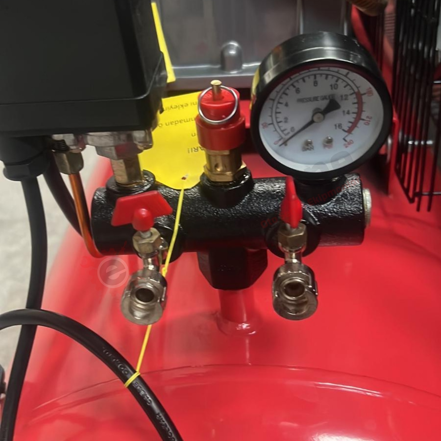 200 Litre 4 HP Pistonlu Kompresör