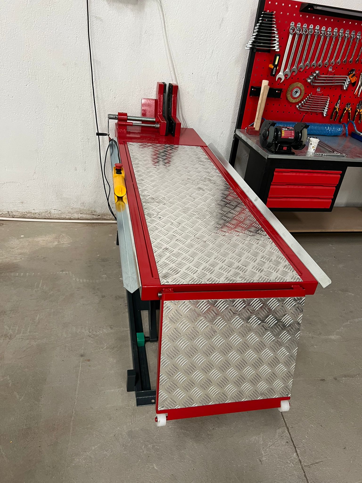 500 KG HALATLI, MEKANİK KİLİTLİ MOTORSİKLET LİFTİ